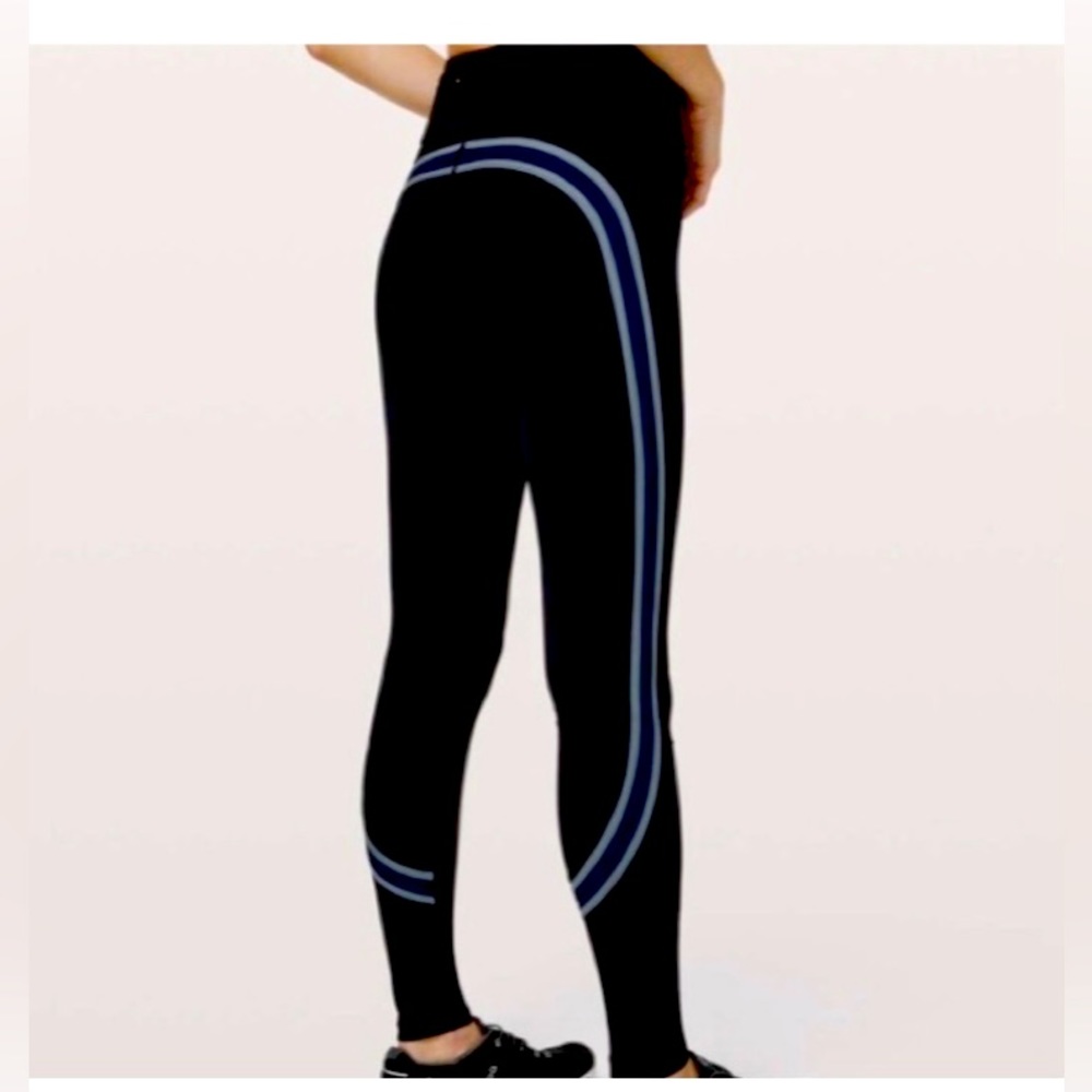 EUC—Lululemon Run Crew Nulu Leggings Black with Blue stripe